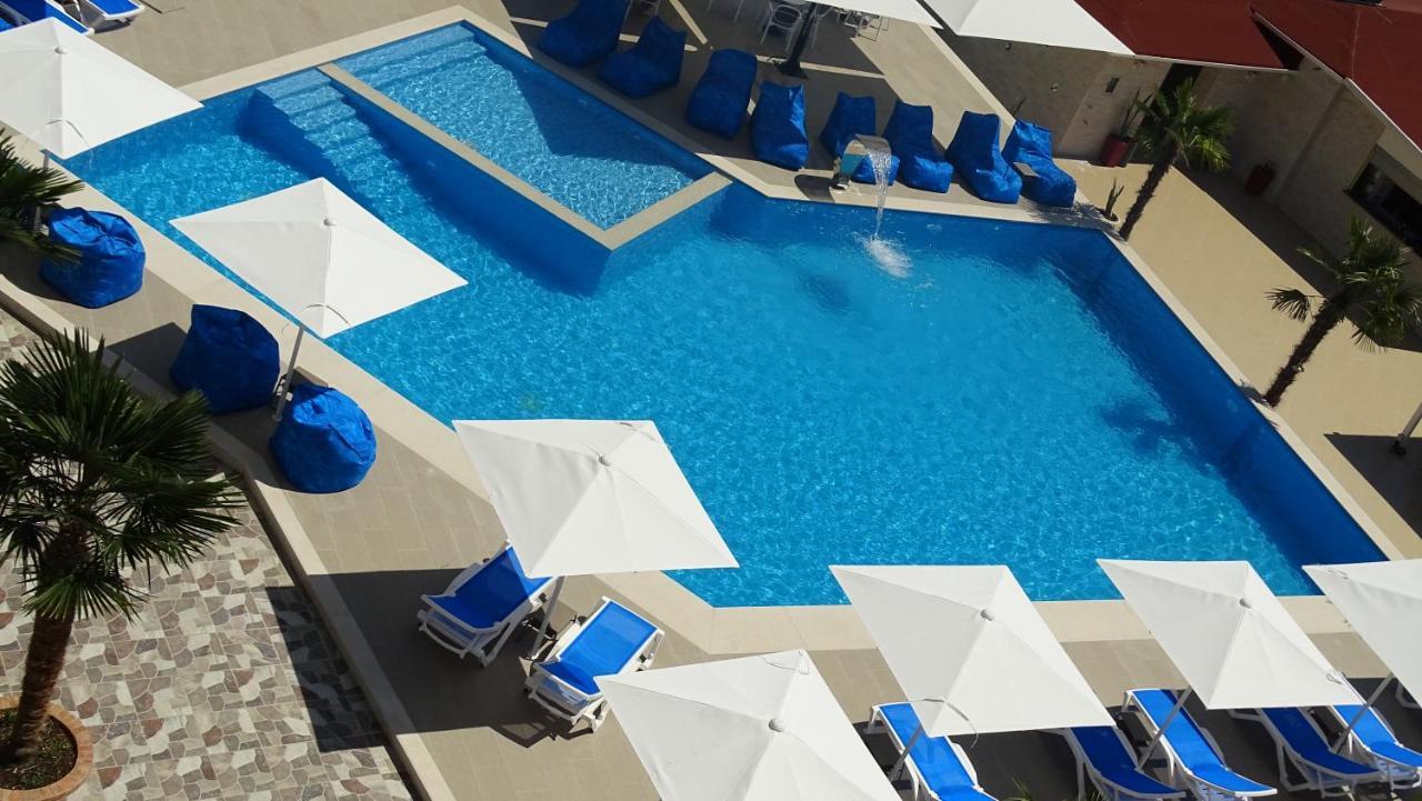 Hotel Beach Restaurant Fabio Borsh Esterno foto