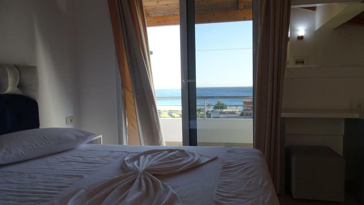 Hotel Beach Restaurant Fabio Borsh Esterno foto