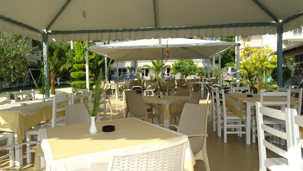 Hotel Beach Restaurant Fabio Borsh Esterno foto